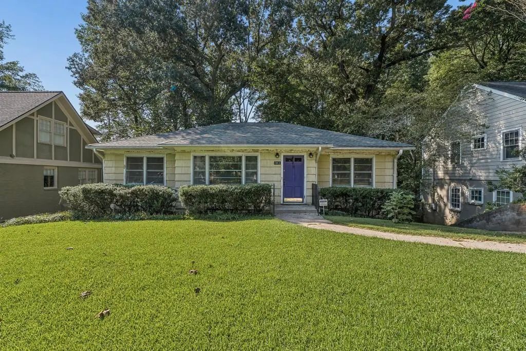 1343 Emory Road, Atlanta