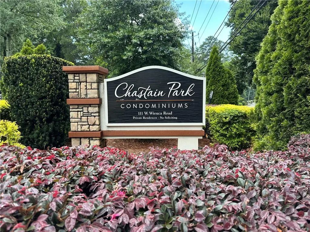 3075 Chastain Park Court Ne, Atlanta