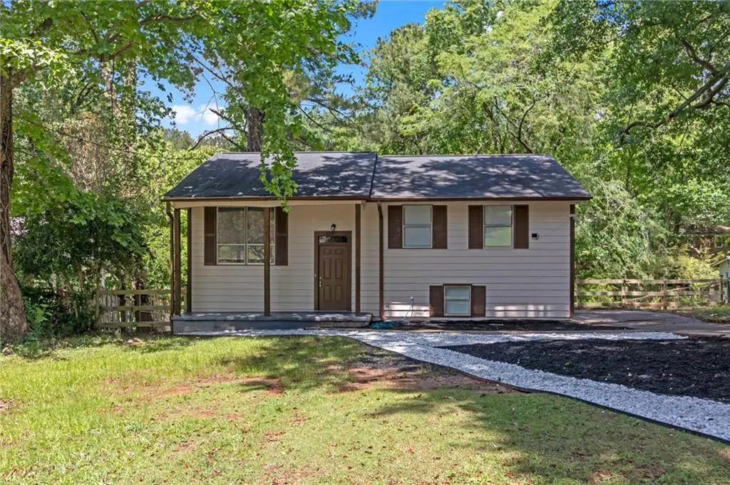 2496 Shiloh Drive, Decatur