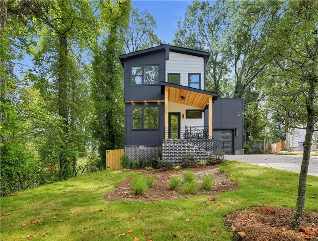 1302 Bernard Street Nw, Atlanta