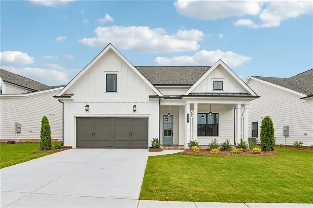 151 High Point Drive, Hoschton