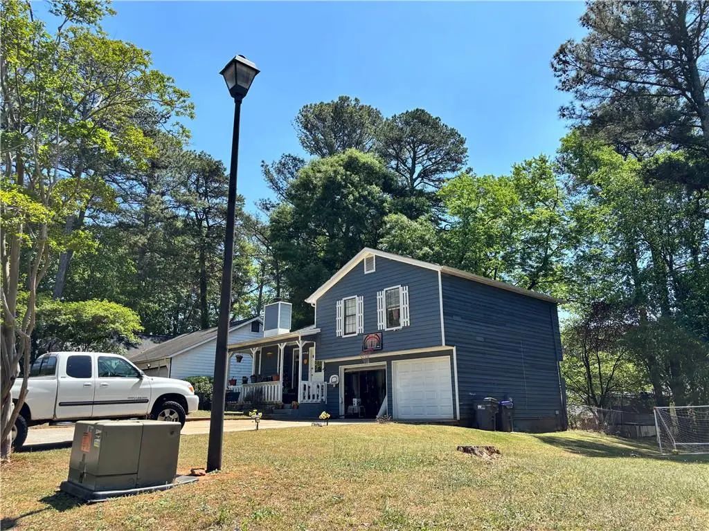 1005 Memory Lane, Lawrenceville