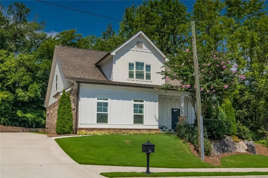 389 N Perry Street, Lawrenceville