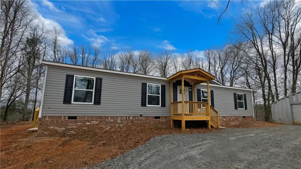 859 Mountain Ridge Drive, Dahlonega