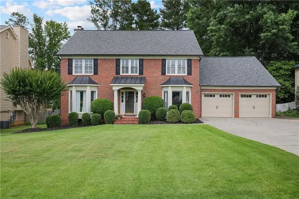 1677 Pinefield Way, Marietta