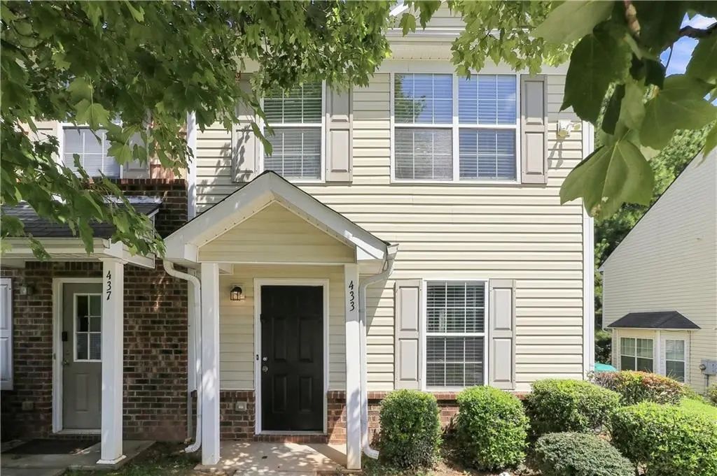 433 Inkberry Drive, South Fulton