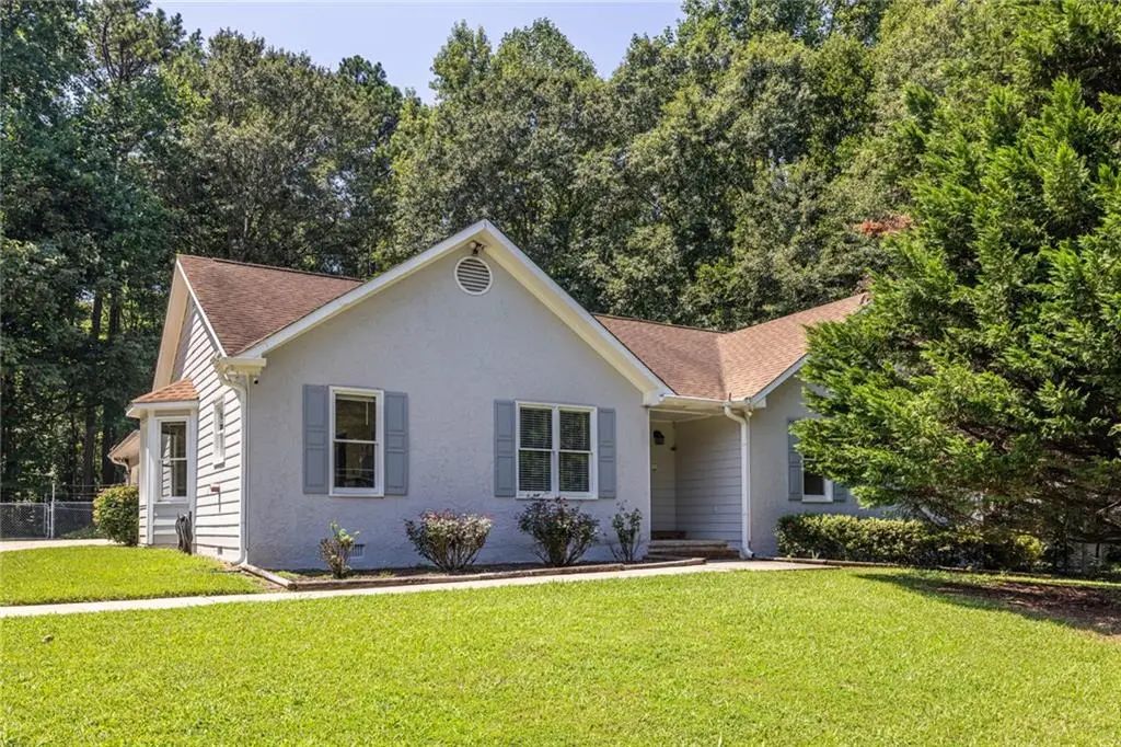 215 Valley Brook Trail, Jonesboro