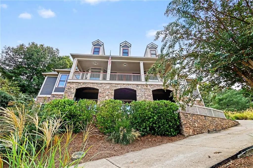 703 Greenbelt Park Court, Canton