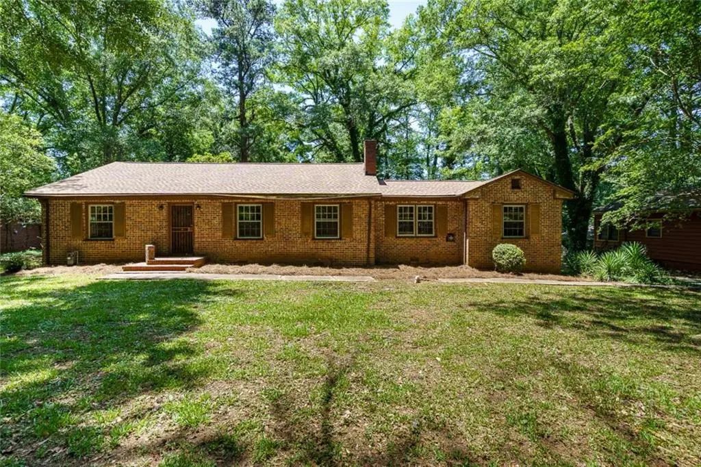 3240 Benjamin E Mays Drive Sw, Atlanta