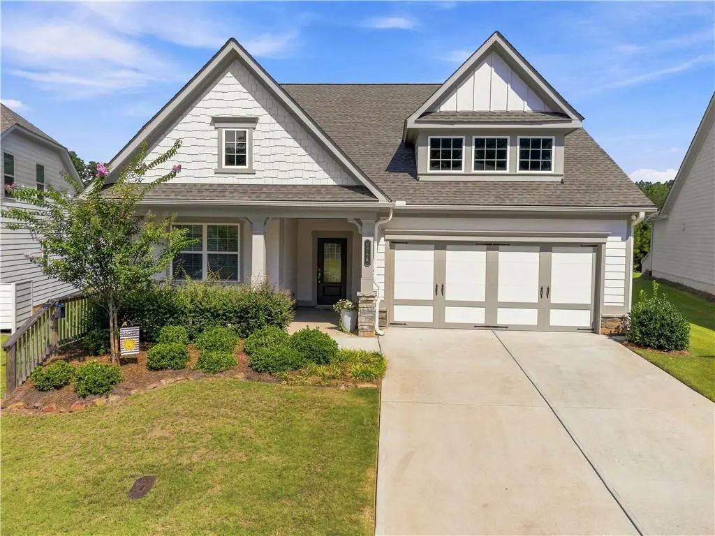 214 Hickory Bluffs Parkway, Canton