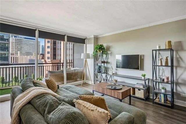 Unit 908 - 620 Peachtree Street Ne, Atlanta
