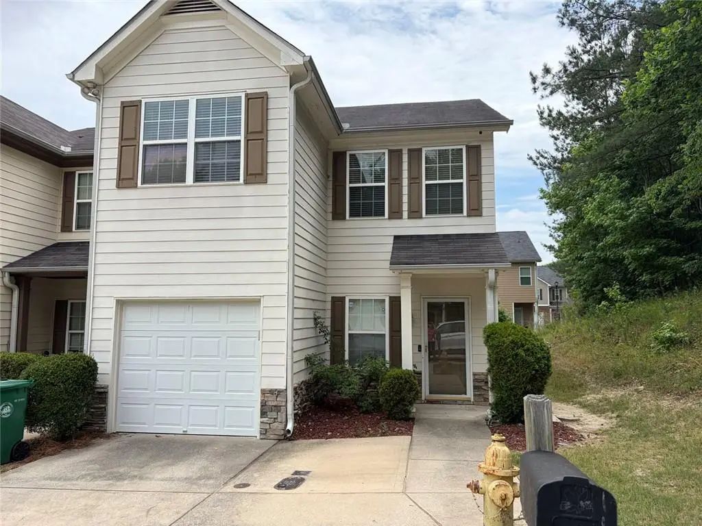 1260 Chinon Point, Lithonia
