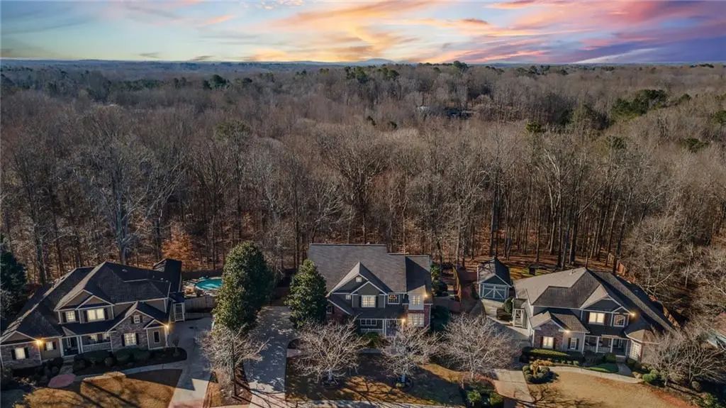 209 Heritage Town Pkwy, Canton
