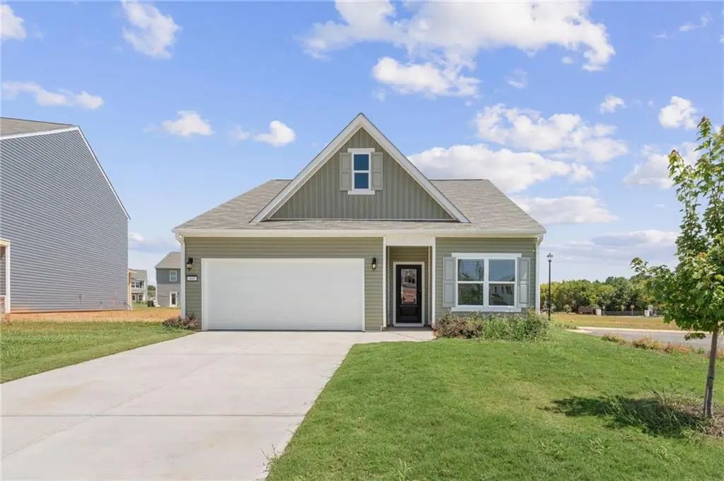 400 Bluegrass Lane, Rockmart