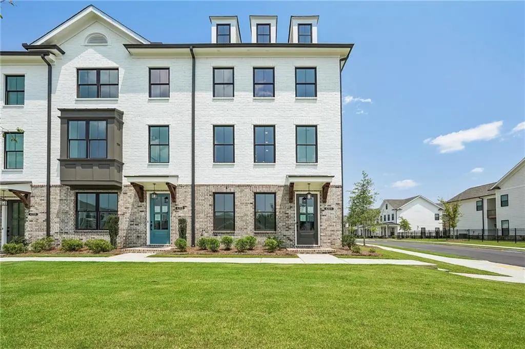 Unit 220 - 4201 Millcroft Place, Buford