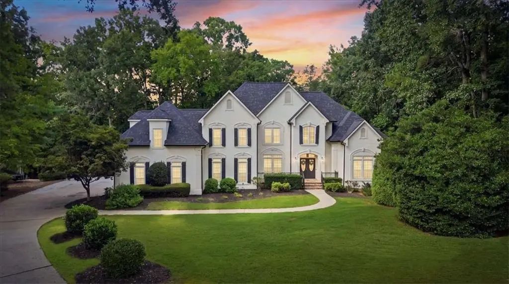 115 Providence Lake Point, Milton