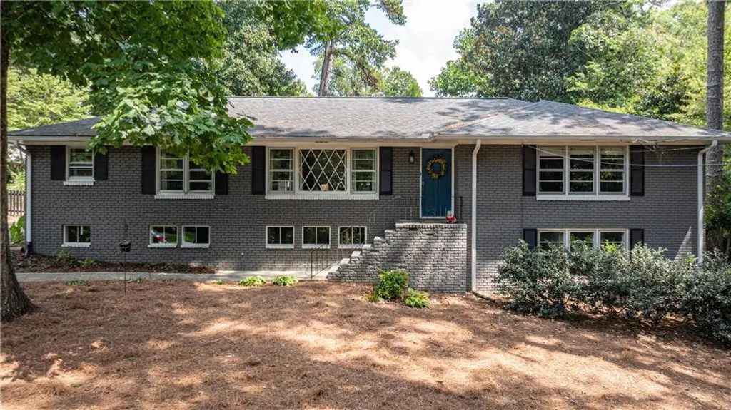 119 Rhodes Drive, Marietta