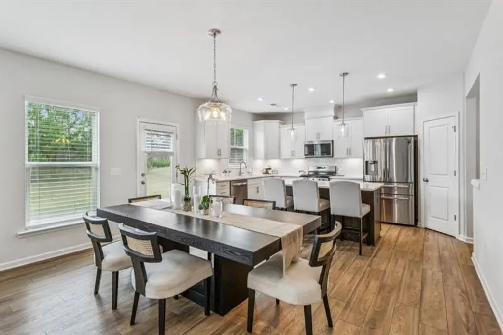 89 Clubhouse Way, Acworth