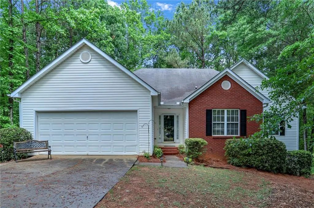 237 Clearwater Drive, Monroe