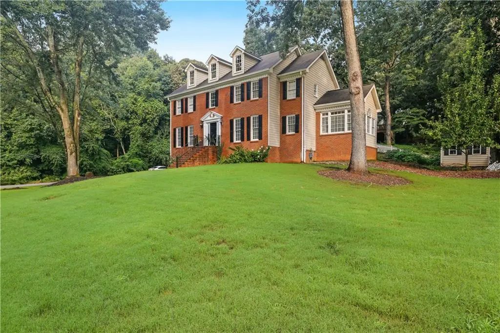 1575 Thoreau Drive, Suwanee