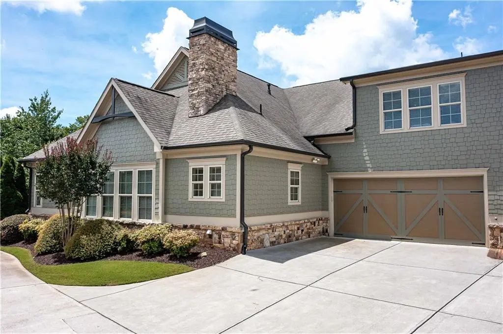 62 Cedarcrest Village Court, Acworth