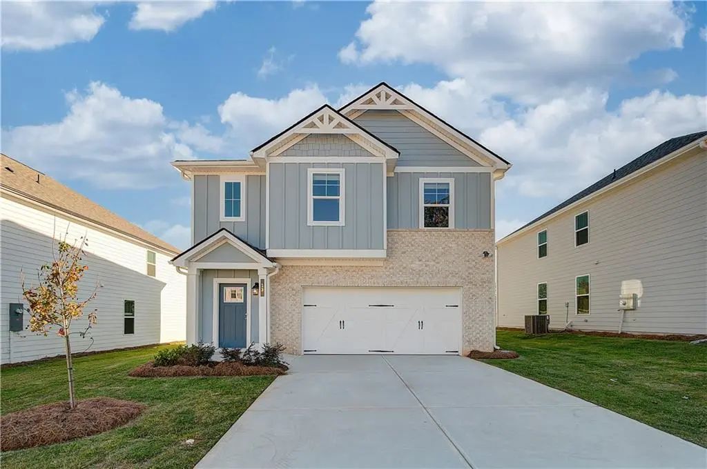 37 Cedar Drive, Fairburn