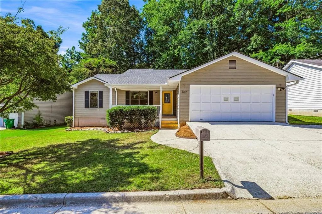 767 Pepperwood Trail, Stone Mountain