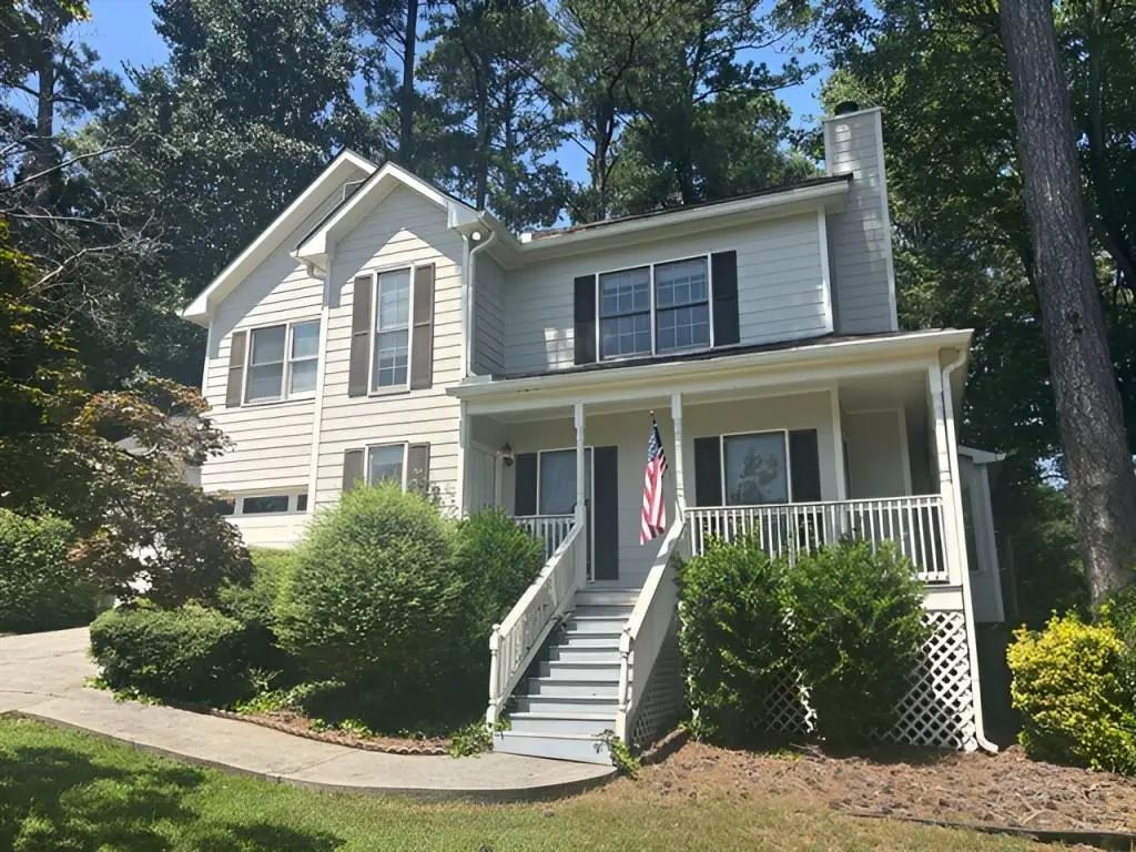 1010 Maidstone Court, Marietta