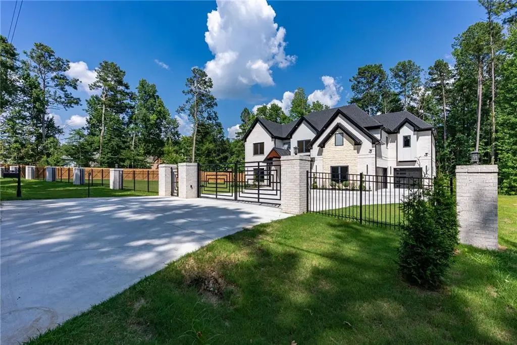 1613 Azalea Drive, Lawrenceville