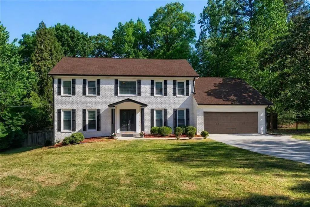 2368 Fenhurst Place, Dunwoody