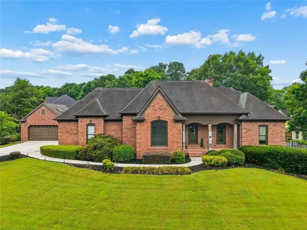 315 Savannah Place, Loganville