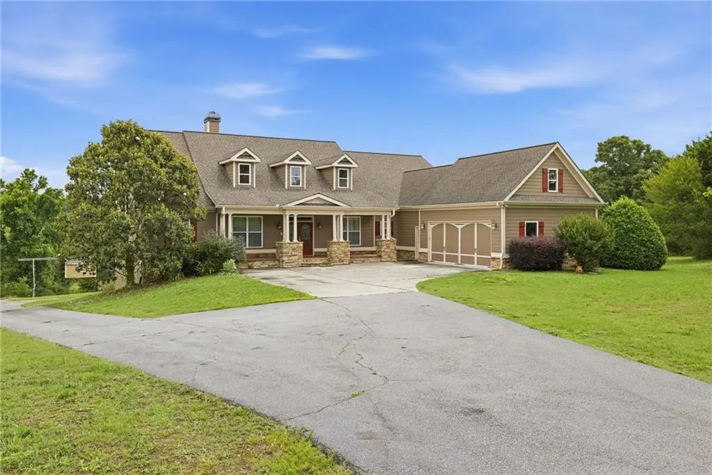1173 Dee Kennedy Road, Auburn