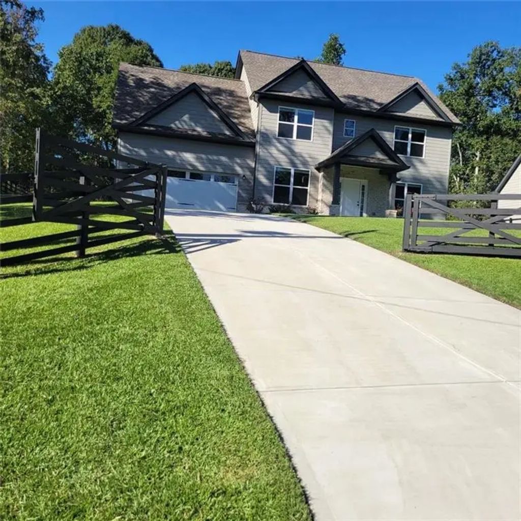 5444 Pleasant Hill Lane, Braselton