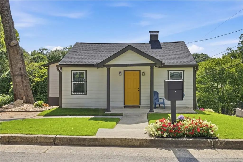 1756 Mary George Avenue Nw, Atlanta