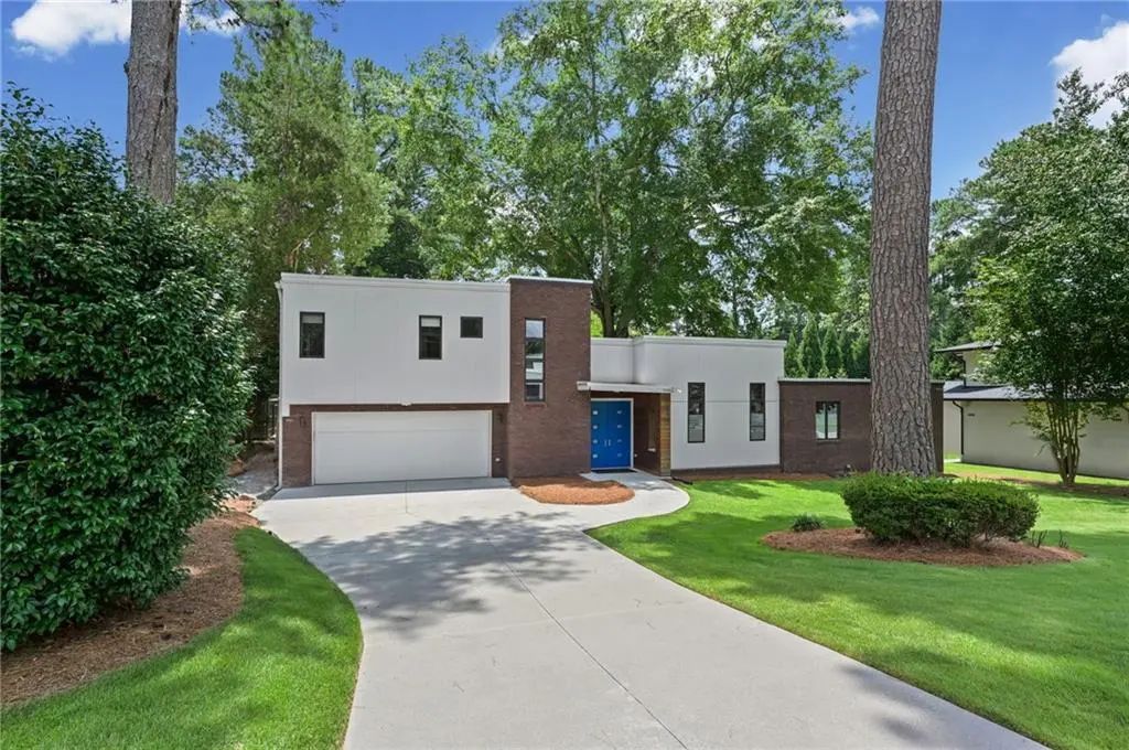 2223 Meadowvale Drive Ne, Atlanta