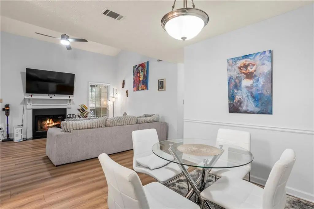 Unit 207 - 3960 Riverlook Parkway Se, Marietta