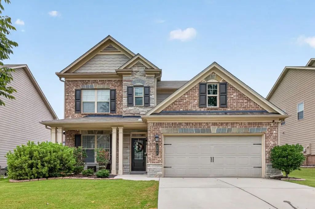1908 Lakeview Bend Way, Buford