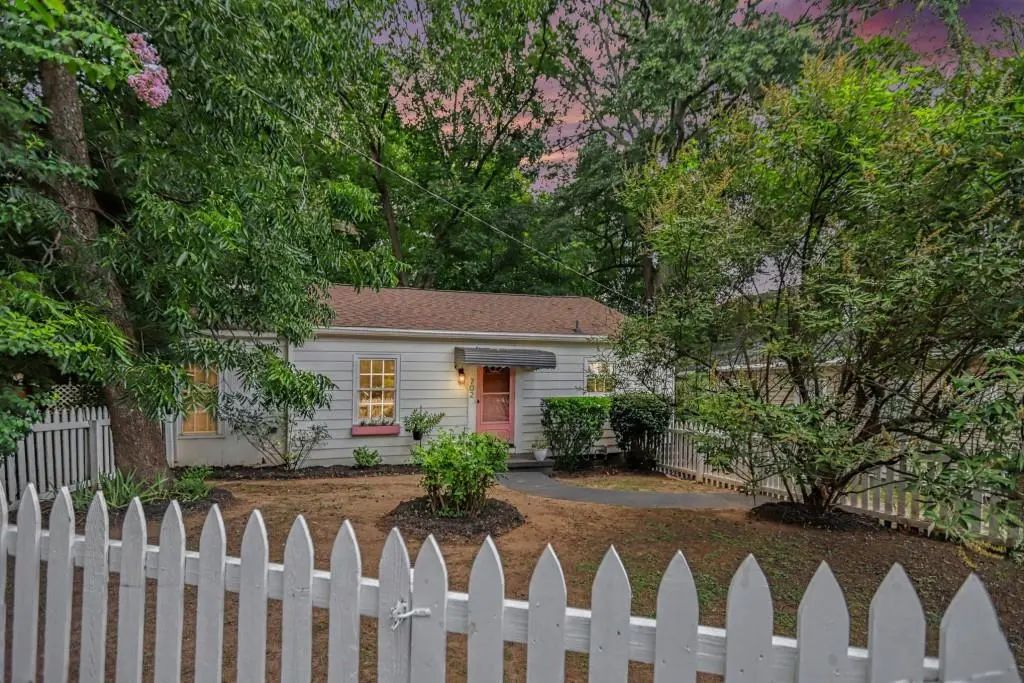 702 Glenwood Avenue Se, Atlanta