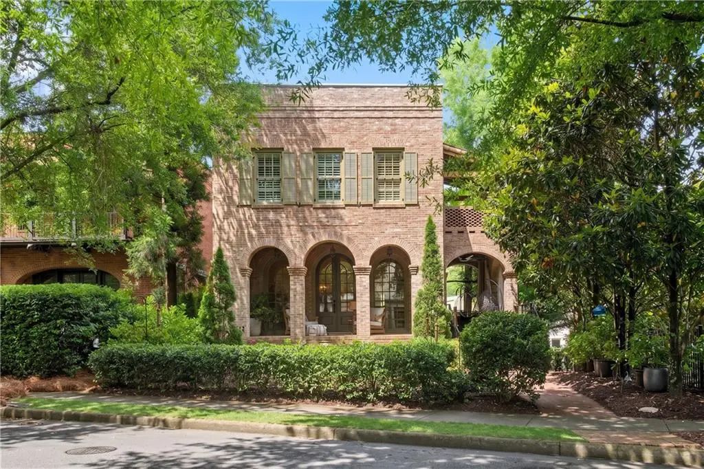 6845 Center Grove Street, Cumming