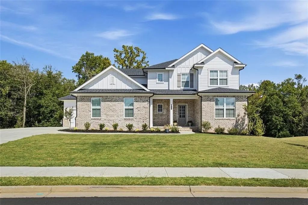 6715 Settingdown Creek Drive, Dawsonville