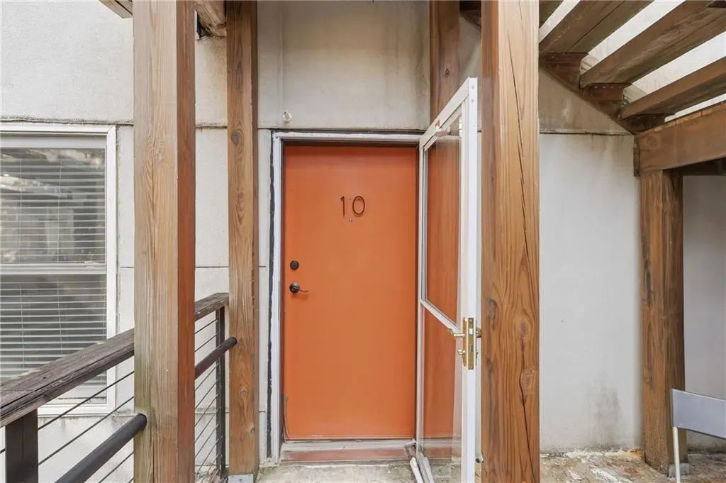 Unit 10 - 244 Peters Street Sw, Atlanta