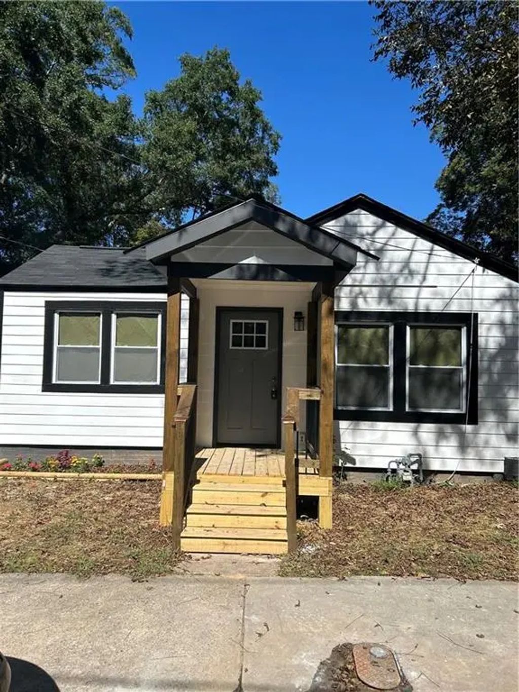 839 Neal Street Nw, Atlanta