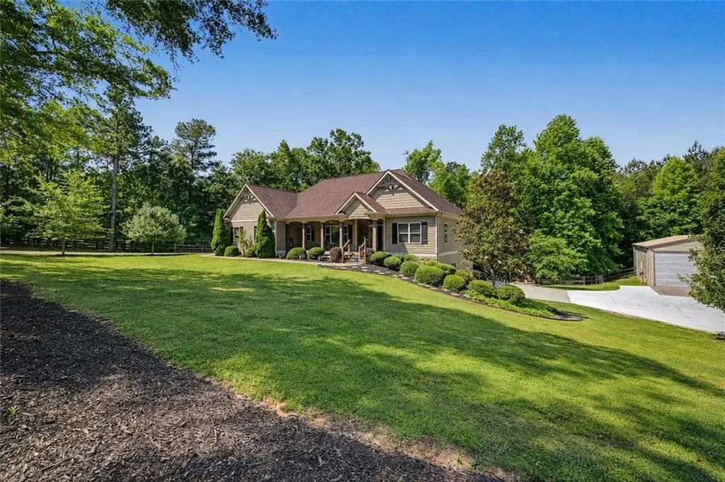 711 Upper Burris Road, Canton