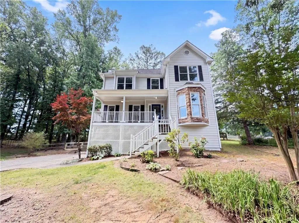 1008 Smithwyck Drive, Canton