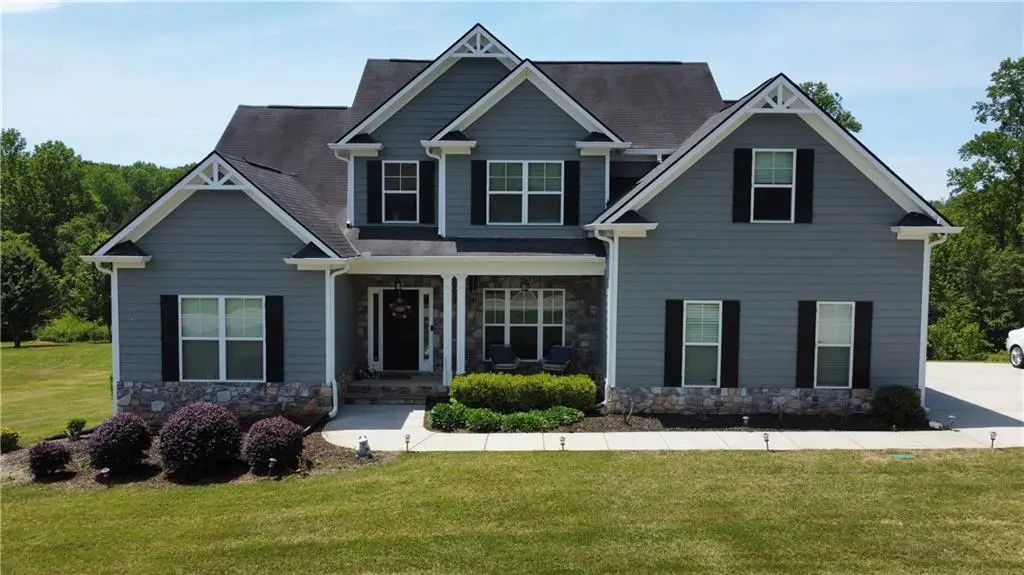 132 Blue Sky Drive, Dawsonville