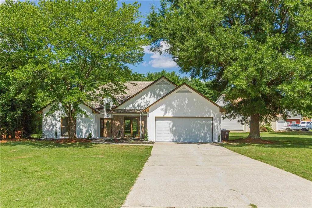 100 Winslow Court, Mcdonough