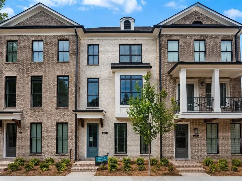 Unit 14 - 355 Crimson Pine Alley, Alpharetta