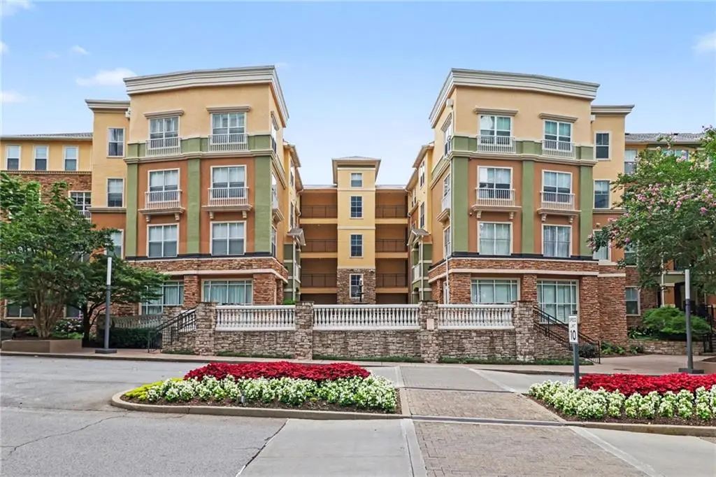 Unit 4213 - 10 Perimeter Summit Boulevard Ne, Atlanta