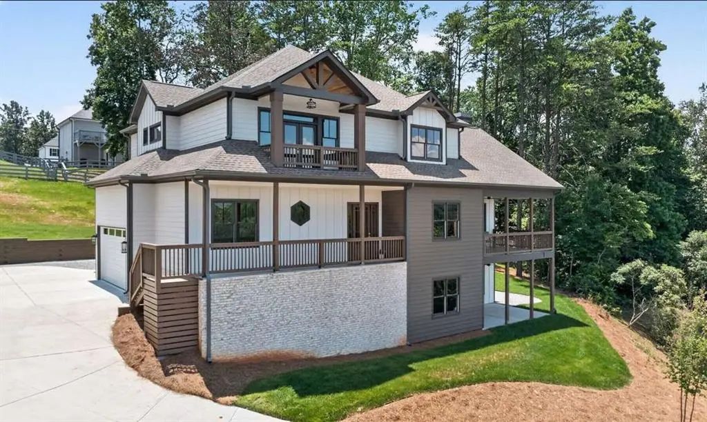 5465 Chestatee Landing Way, Gainesville