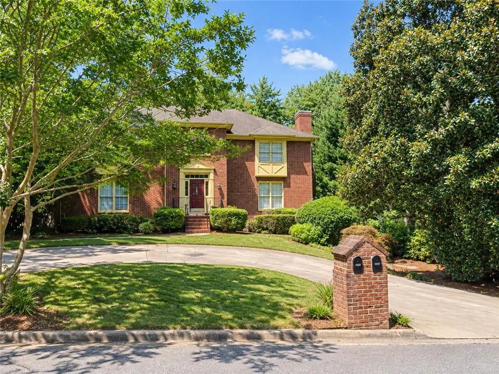 8880 Carroll Manor Drive, Atlanta